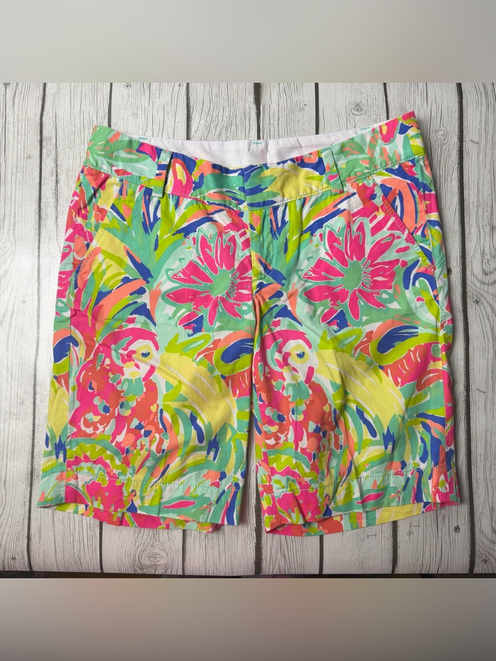 Lilly Pulitzer Women's 4 Chipper Shorts Casa Banana Colorful 9.5" Inseam